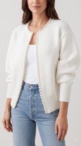 Casual summer outfit for women over 40 with linen pants and a lightweight top